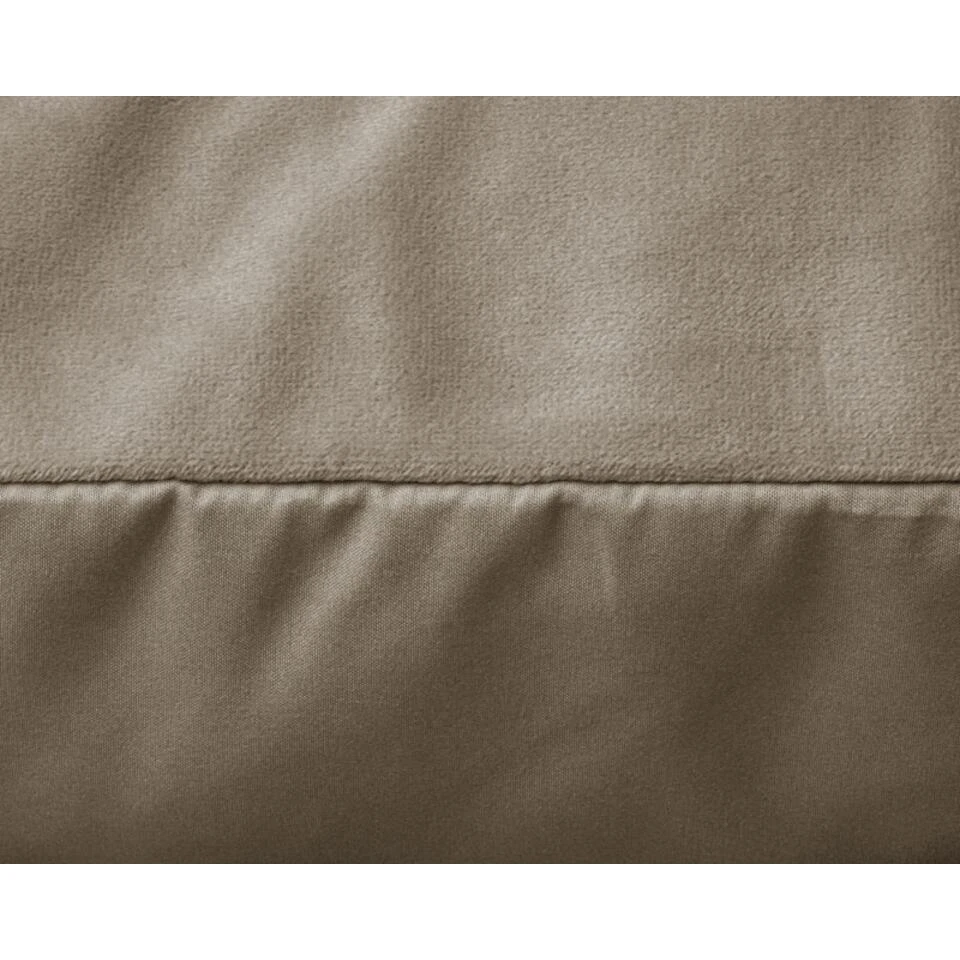 Sleeptime Velvet Kussenslopen Taupe (2-stuks) - Afbeelding 4