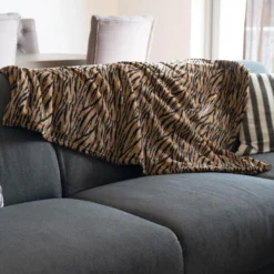 Bellatio Design Plaid - Fleece Deken - Tijger Dieren Print - 120 X 160 Cm -Beddengoed Winkel 5d9b5d4c162e4c2d8be058d84c768c88
